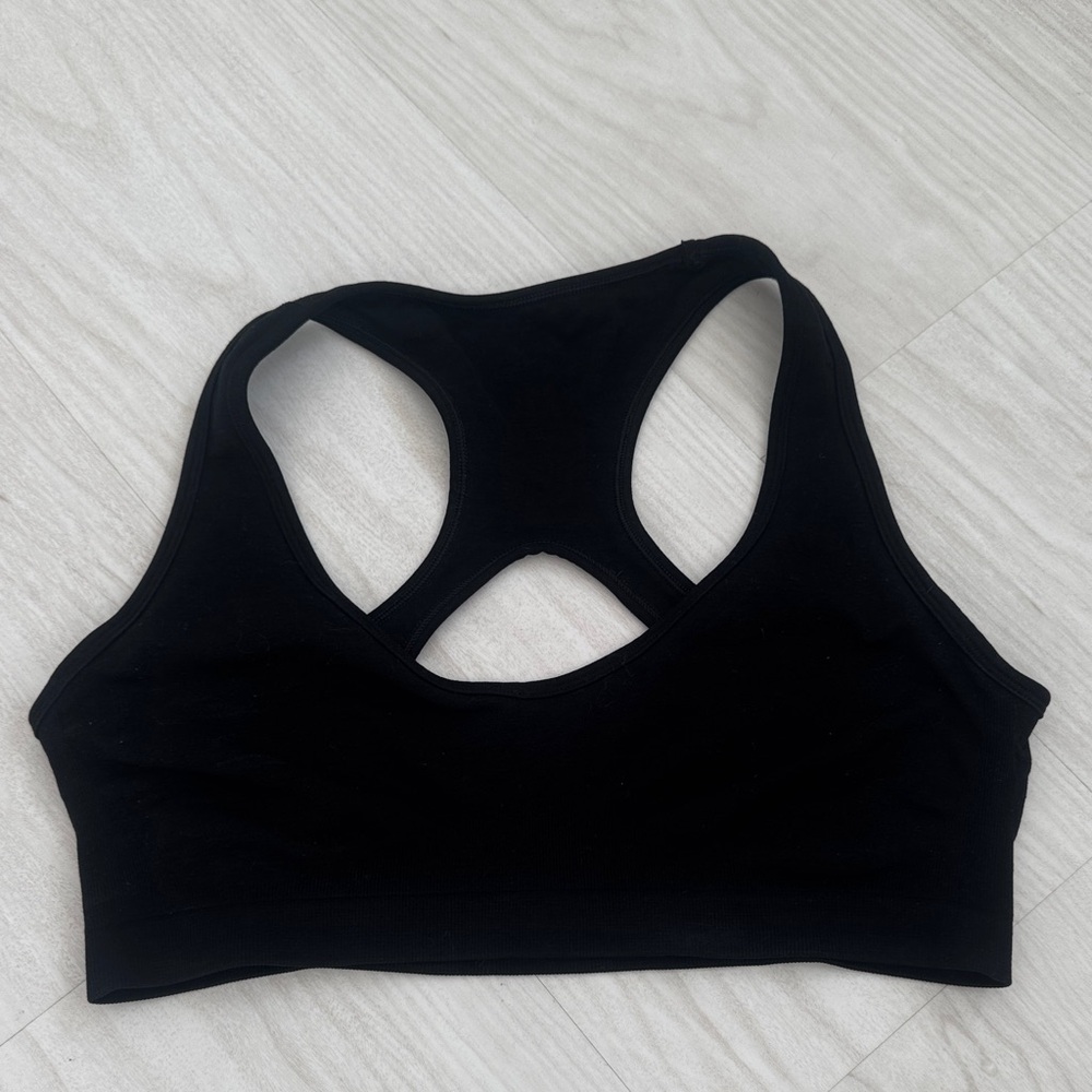 Alphalete Midnight Black Sports Bra